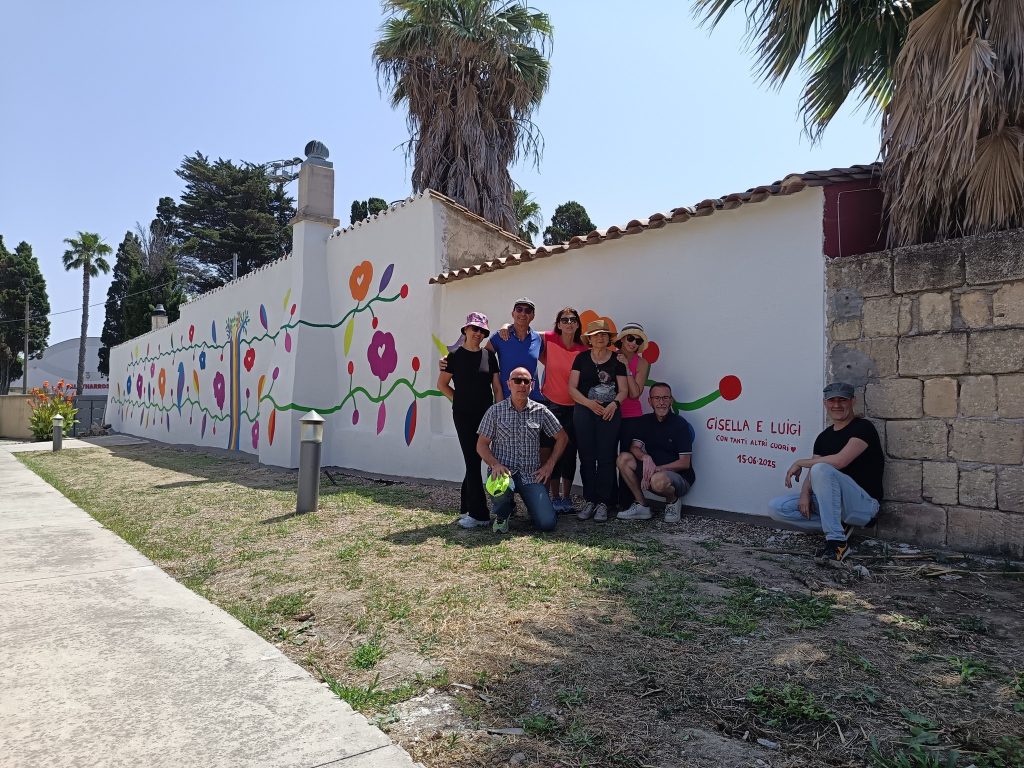 “L’albero della vita”: il murale all’Hospice in ricordo di Gisella