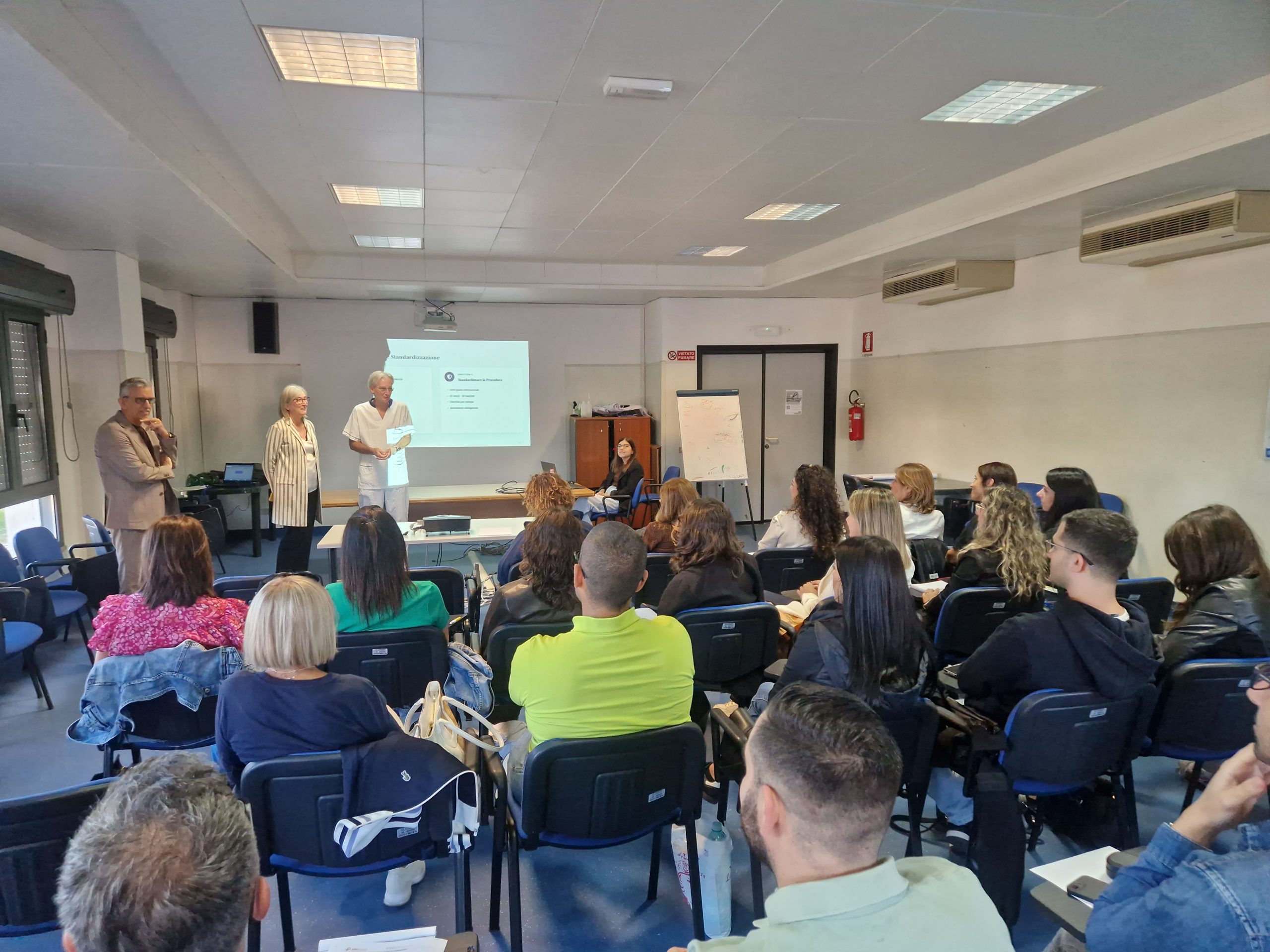 Elettrocardiografia, aritmologia e cardiostimolazione: corso di formazione